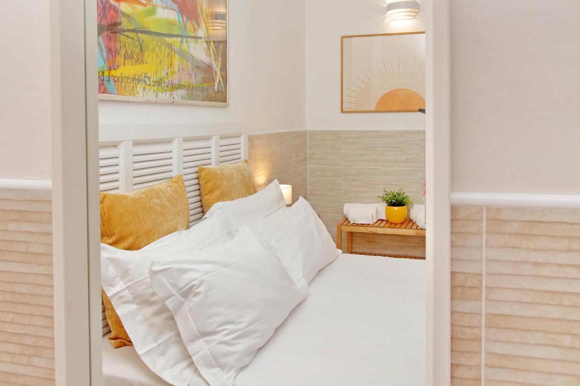 Opera Inn Suites - Rooms And Apartments Roma Dış mekan fotoğraf